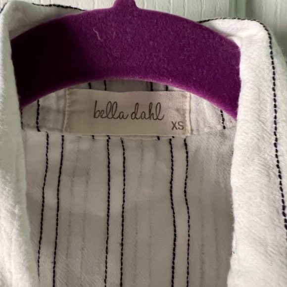 Button down top by Bella Dahl - Picture 2 of 4